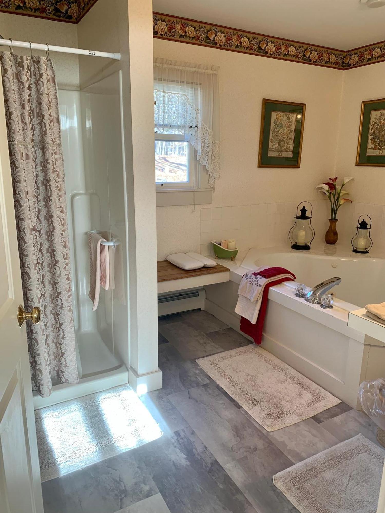 Buttonwood Inn On Mount Surprise North Conway Rom bilde